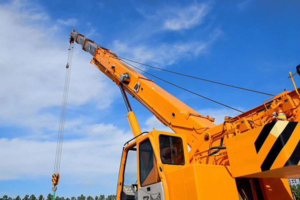 Aerial Work Platforms & Cranes